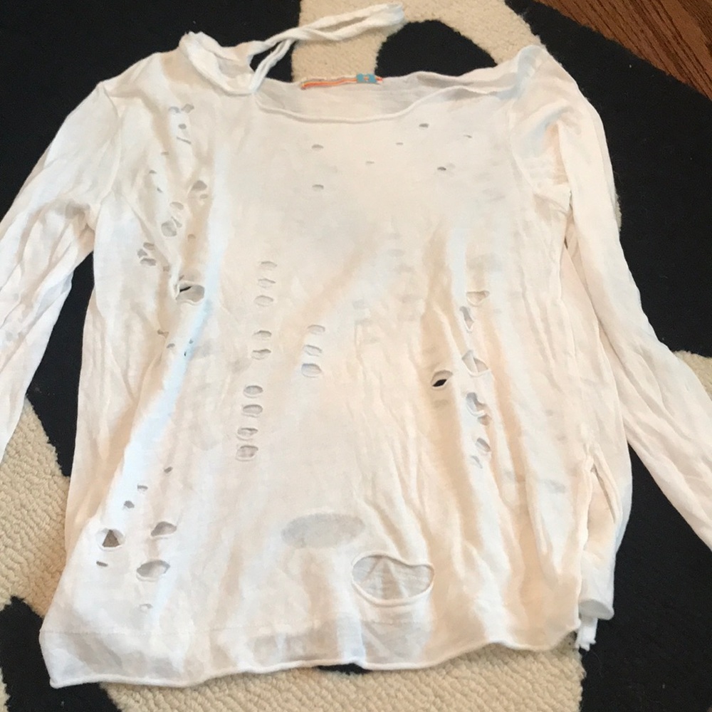 Long sleeve vintage Havana ripped tee.